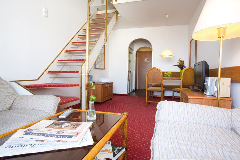 Living Hotel Nurnberg Extérieur photo